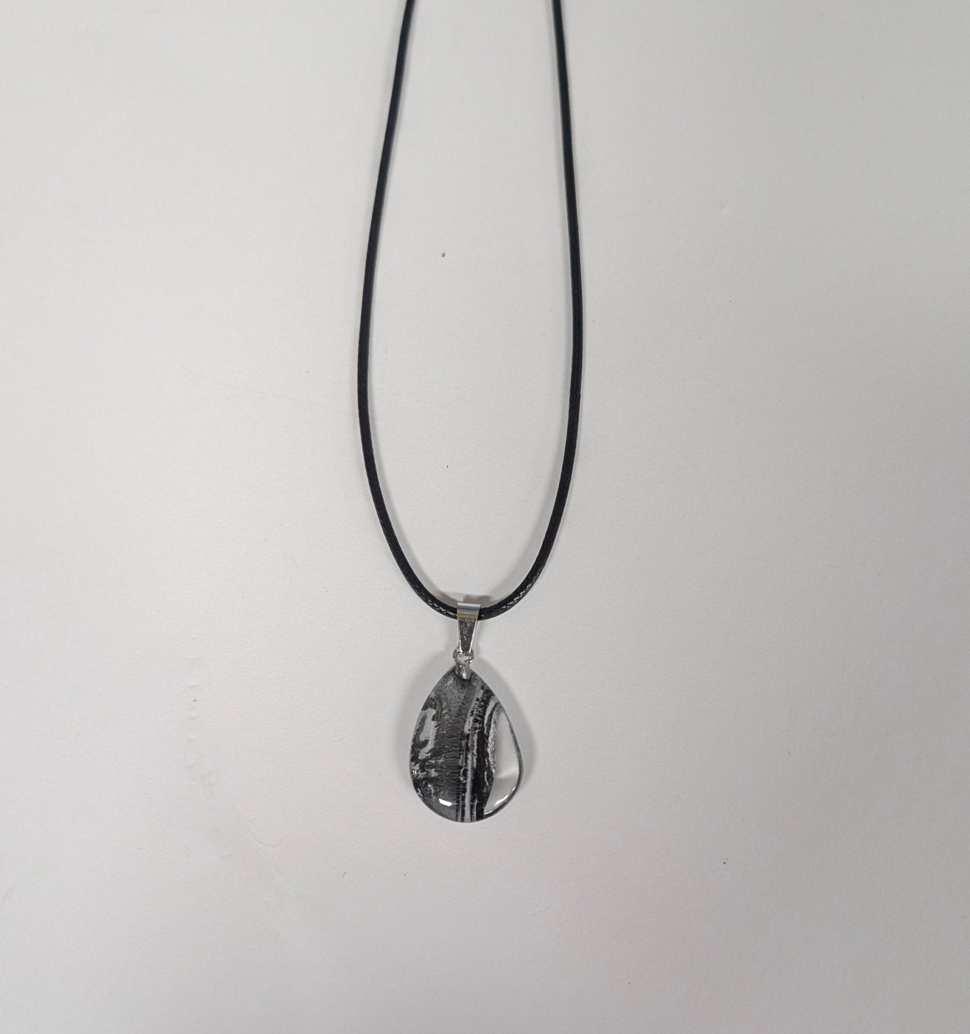 Colourful Glass Water Drop Necklace - The Bookstore
