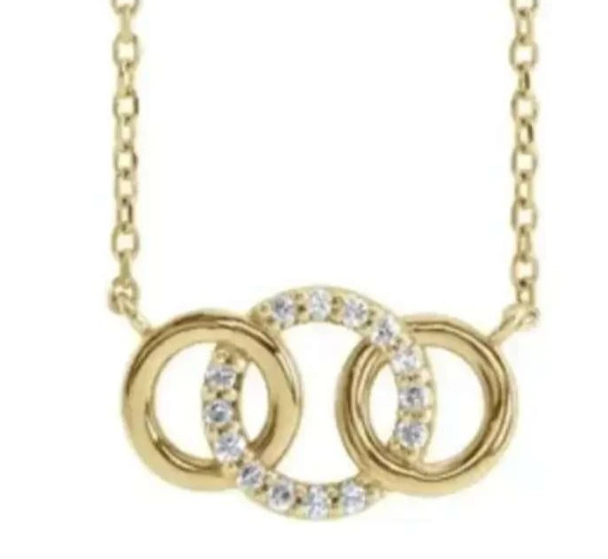 Gold Interlocking Circle Necklace - The Bookstore