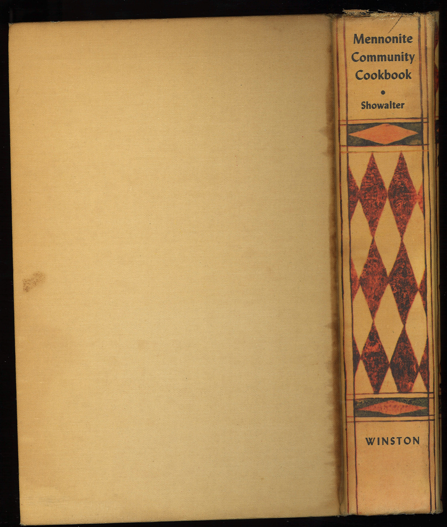 Mennonite Community Cookbook: Favorite Family Recipes