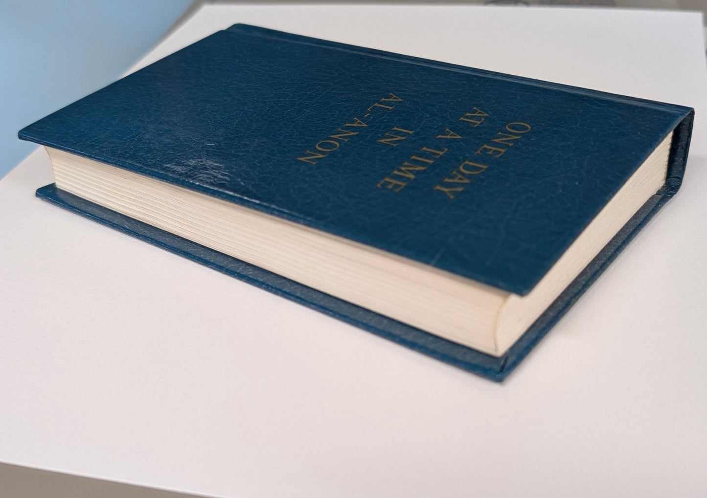 One Day at a Time In Al-Anon Inc., Alcoholics Anonymous World Services,