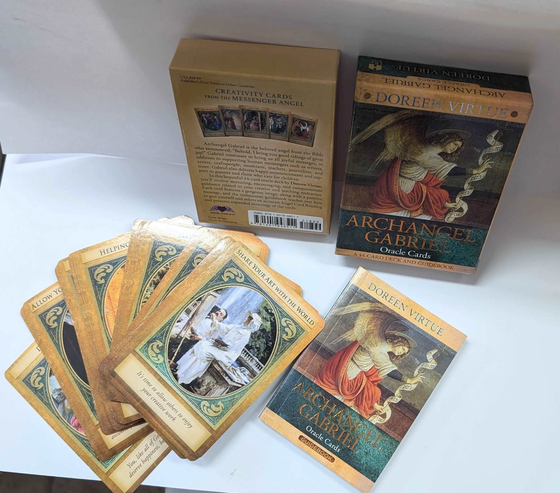 Archangel Gabriel Oracle Cards opened