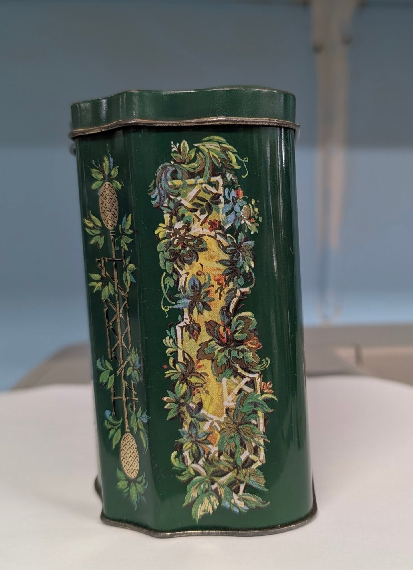 Avon Christmas 1982 Tin Canister - The Bookstore