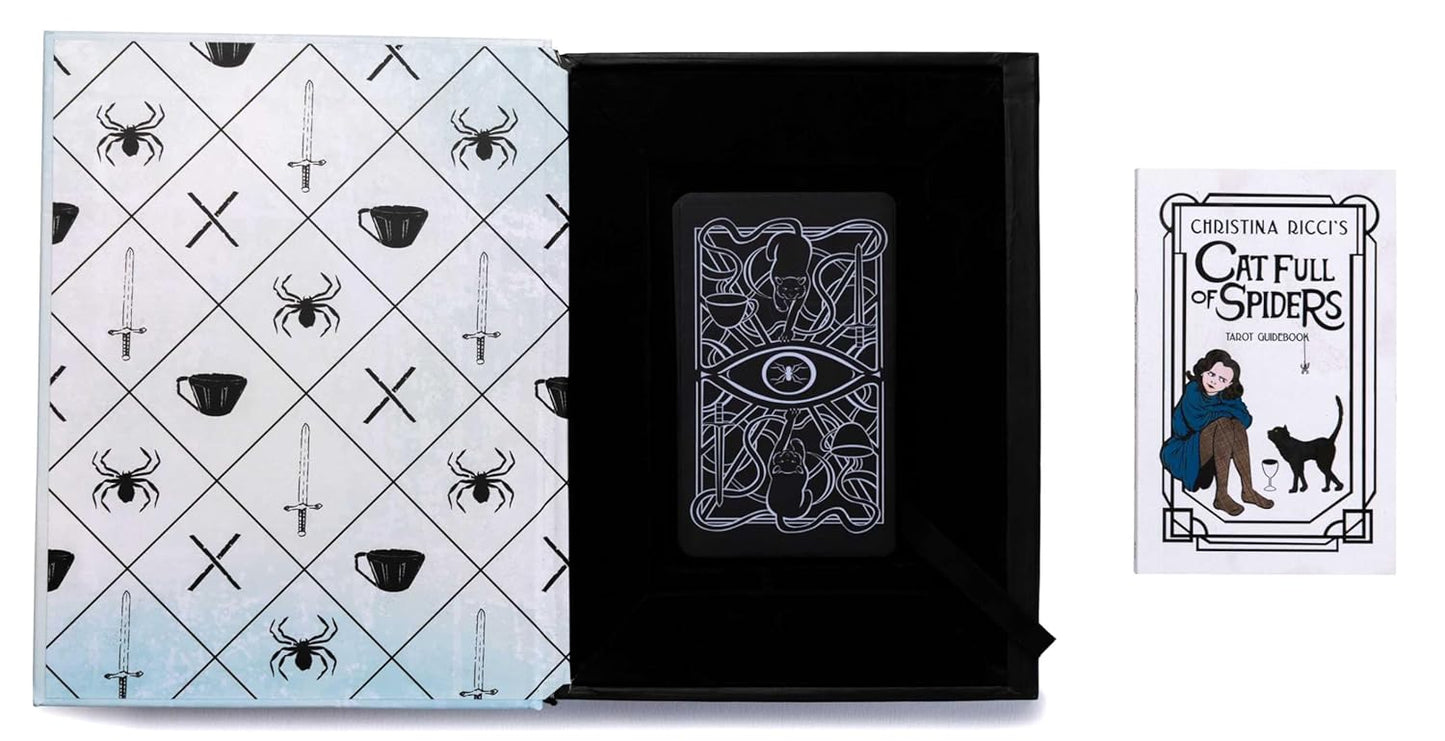 Christina Ricci's Cat Full of Spiders Tarot Deck and Guidebook Christina Ricci, Minerva Siegel, Felipe Flores