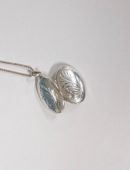 Classy Sterling Silver Locket Pendant 16" Necklace - The Bookstore