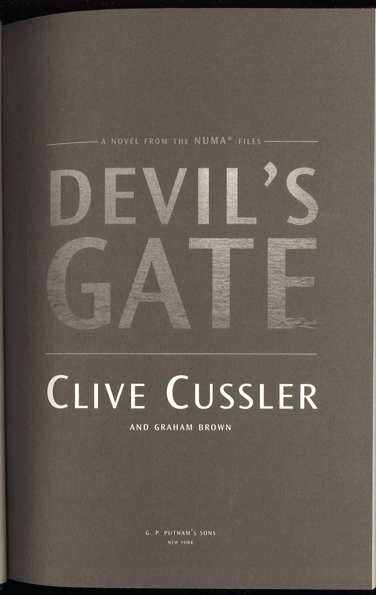 Devil's Gate (The NUMA Files)