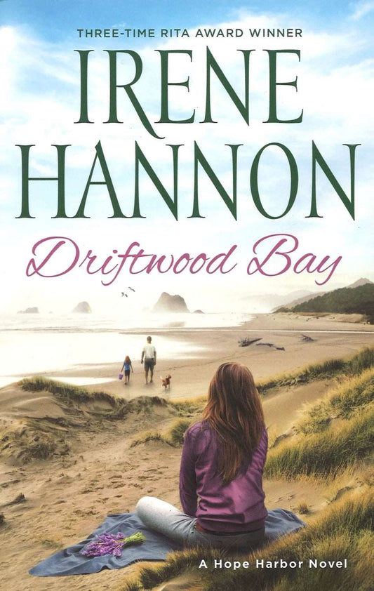 Driftwood Bay (A Hope Harbor Novel) by Irene Hannon