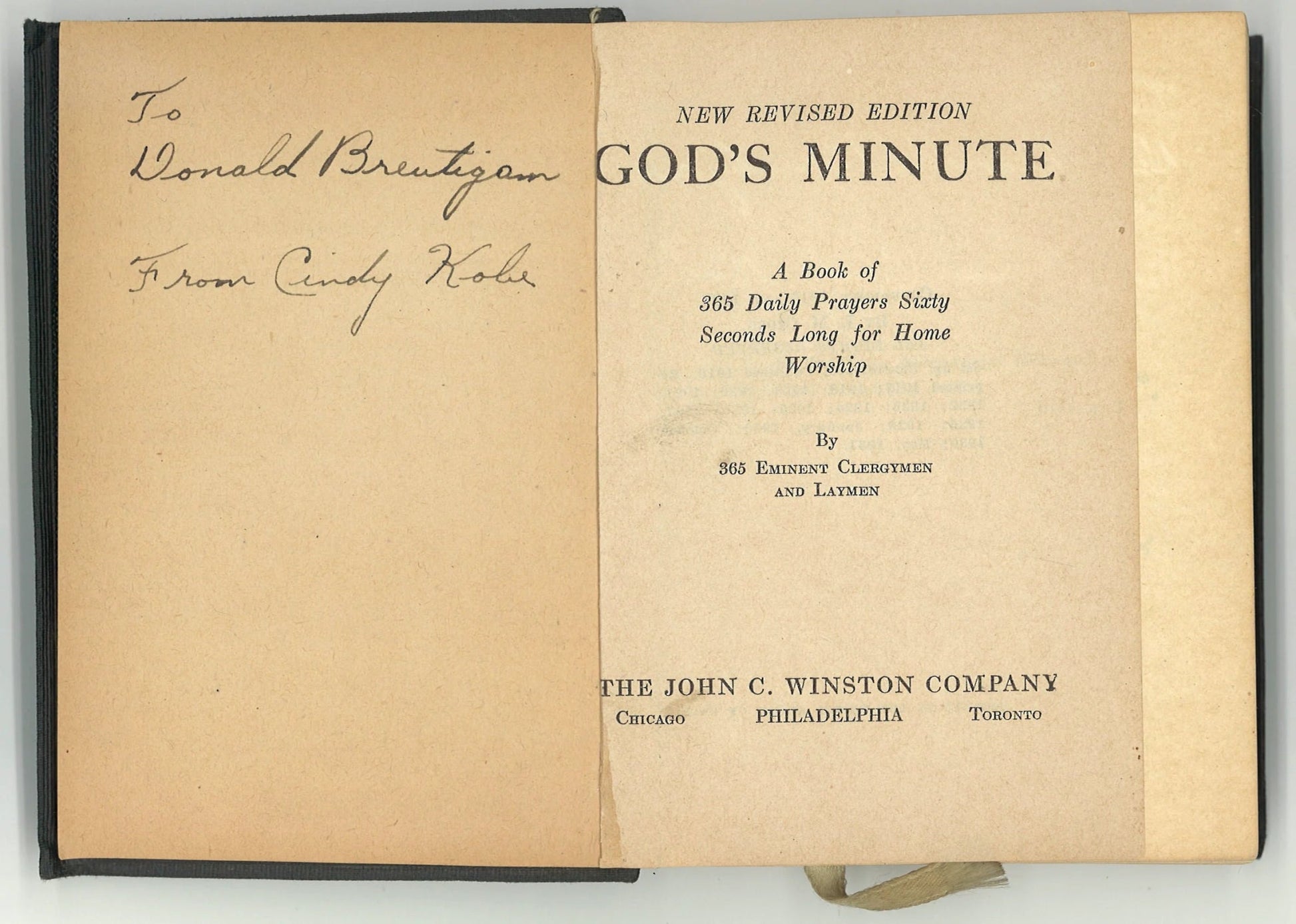 God's Minute: A Book of 365 Daily Prayers Sixty Seconds Long for Home Worship 36 Eminent Clergy and Laymen