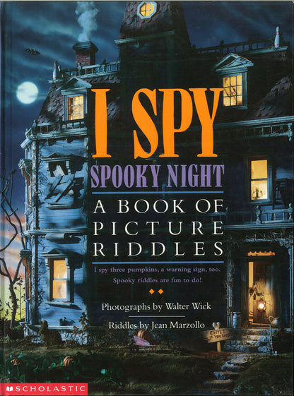 I Spy: Spooky Night - The Bookstore