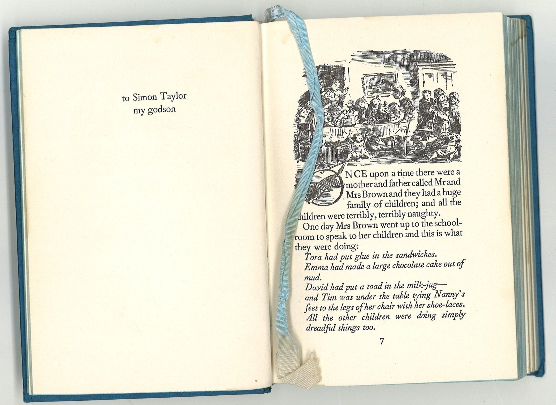 Nurse Matilda Goes To Town (Nurse Matilda series, Book 2) Christianna Brand