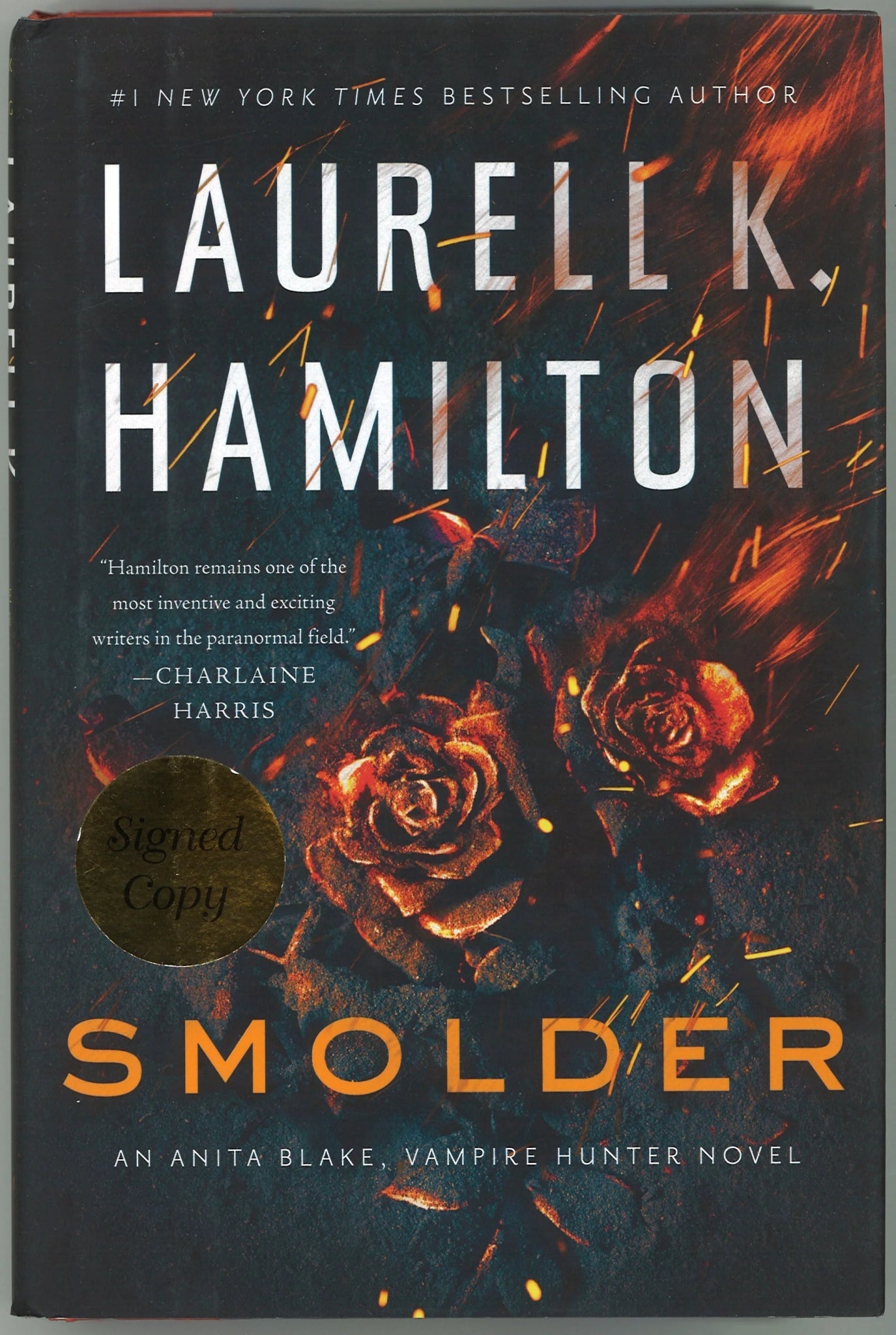 Smolder (Anita Blake, Vampire Hunter novel) (Signed) Laurell K. Hamilton
