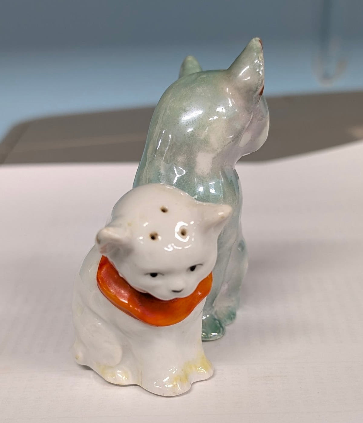 Vintage Salt and Pepper Shaker: Conjoined Cats - The Bookstore