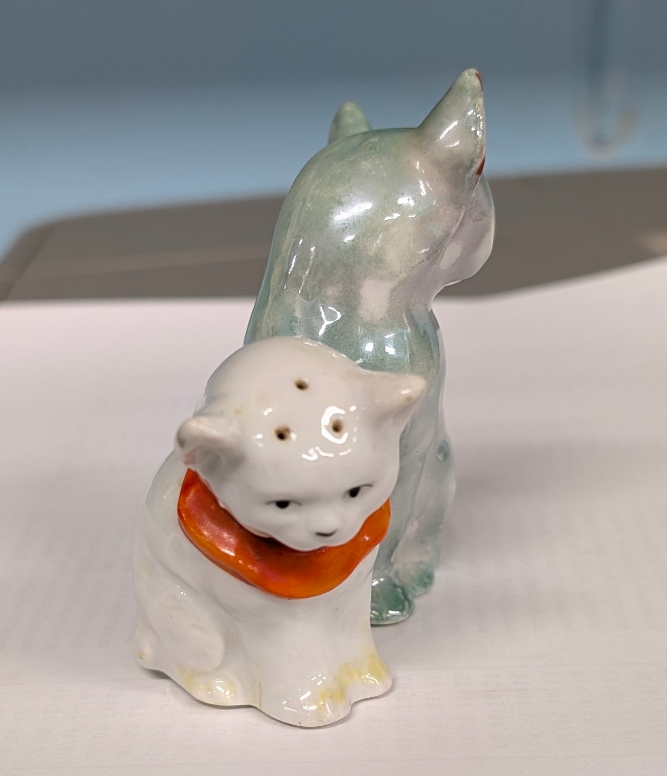 Vintage Salt and Pepper Shaker: Conjoined Cats - The Bookstore